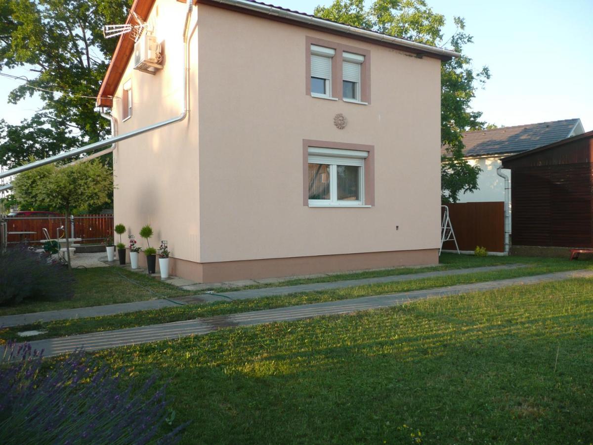 Levendula Vendeghaz Villa Hajdunanas Exterior photo